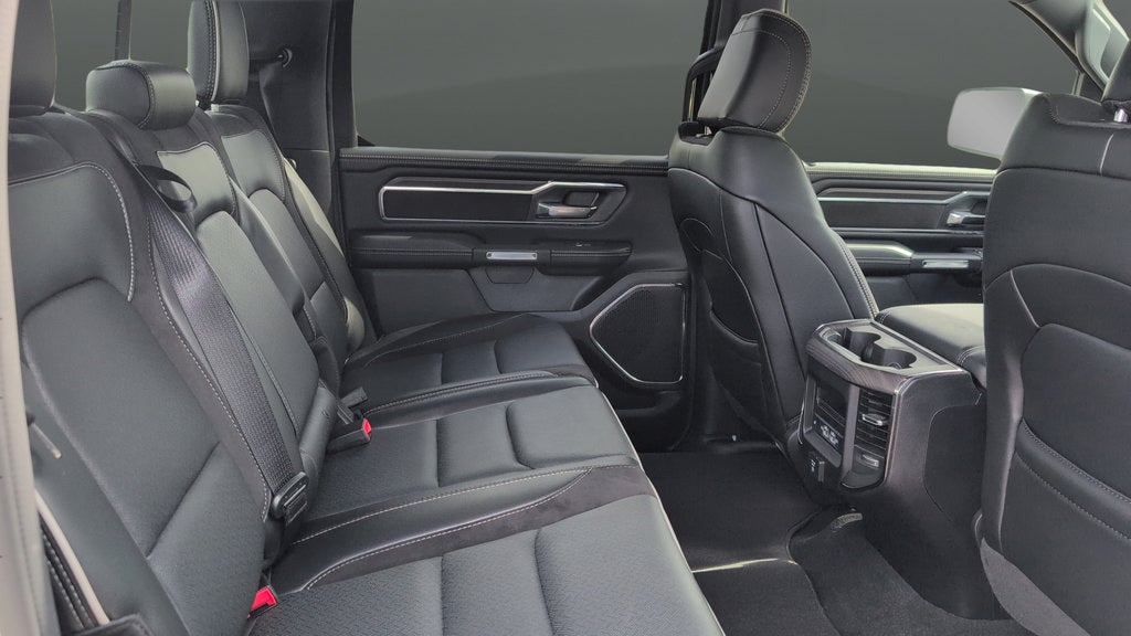 2025 RAM 1500 Laramie Crew Cab 4x4 5'7" Box