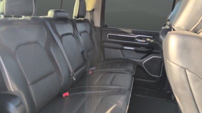 2020 RAM 1500 Laramie Crew Cab 4x4 5'7" Box