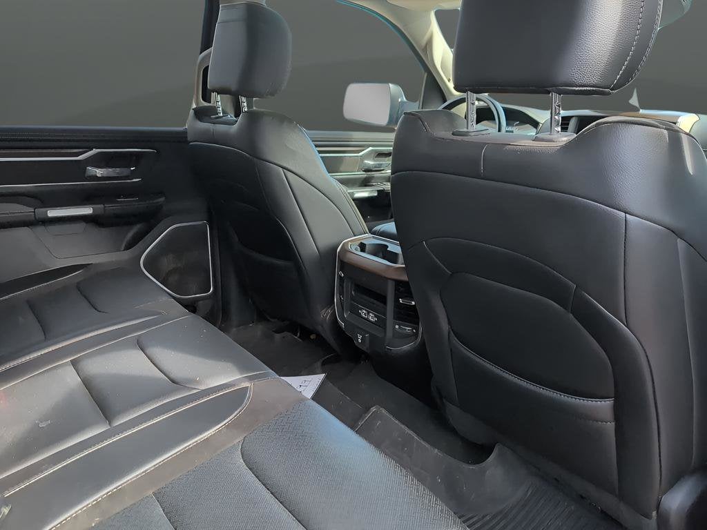 2022 RAM 1500 Laramie Crew Cab 4x4 6'4" Box