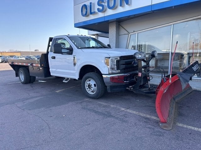 Used 2018 Ford F-350 Super Duty Chassis Cab XL with VIN 1FDRF3H64JDA01478 for sale in Redwood Falls, Minnesota