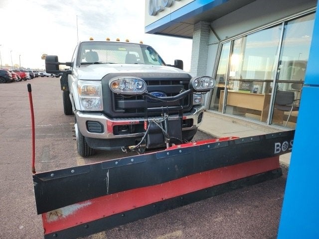 Used 2016 Ford F-350 Super Duty Chassis Cab XL with VIN 1FDRF3H69GEB77221 for sale in Redwood Falls, Minnesota