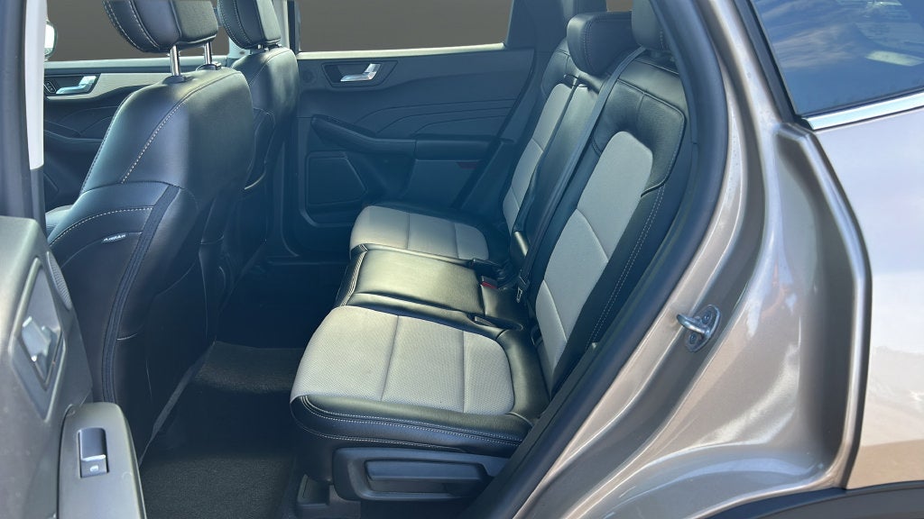 2021 Ford Escape Titanium