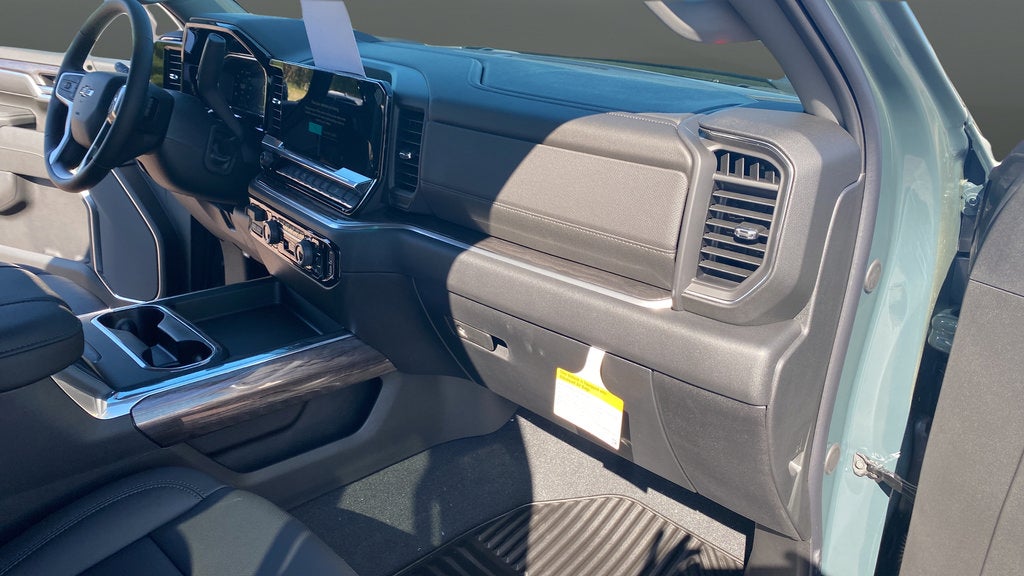2026 Chevrolet Silverado 3500 HD LTZ - Photo 16