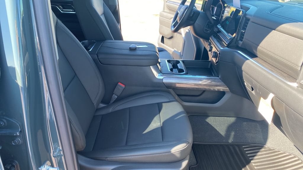 2026 Chevrolet Silverado 3500 HD LTZ - Photo 19