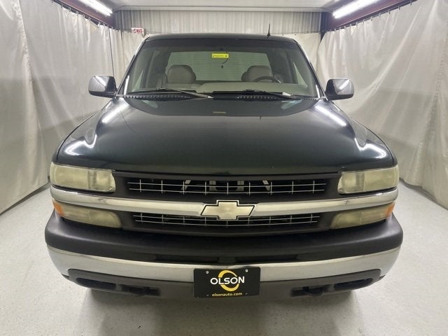 Used 2001 Chevrolet Silverado LT with VIN 1GCEK19T61E179622 for sale in Redwood Falls, Minnesota
