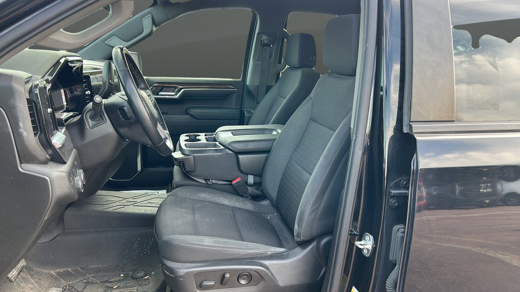 2023 Chevrolet Silverado 1500 LT - Photo 9