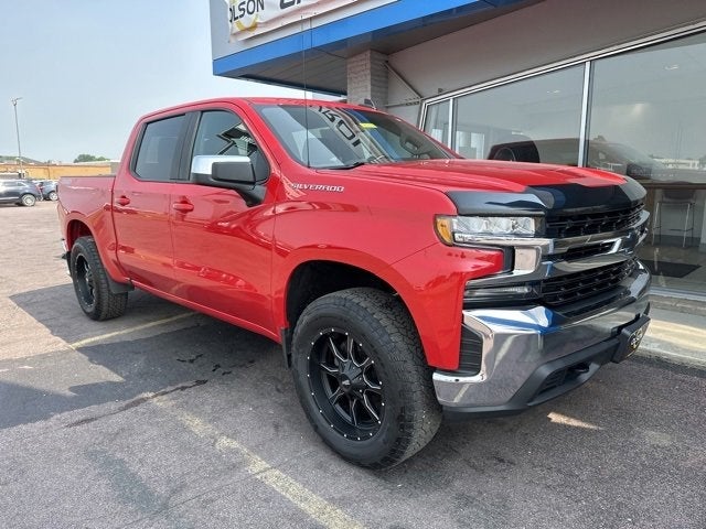 Used 2019 Chevrolet Silverado 1500 LT with VIN 1GCUYDED4KZ211214 for sale in Redwood Falls, Minnesota