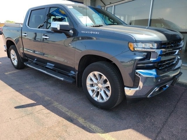 Used 2019 Chevrolet Silverado 1500 LTZ with VIN 1GCUYGED7KZ146182 for sale in Redwood Falls, Minnesota