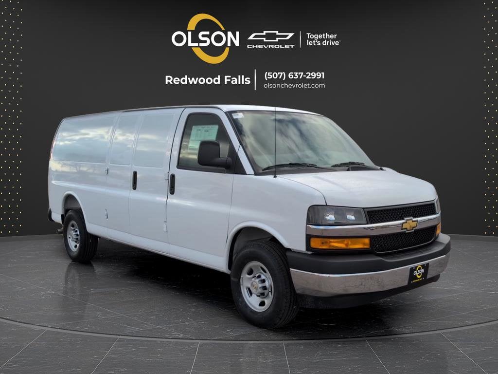 2026 Chevrolet Express Cargo WT