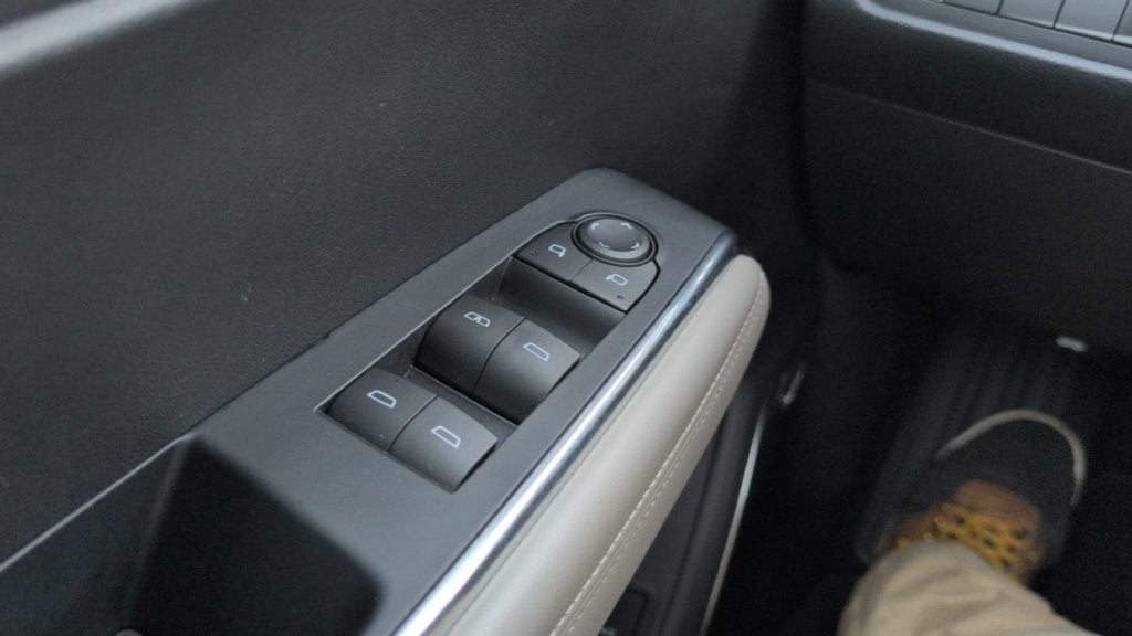 2026 GMC Acadia Elevation - Photo 13