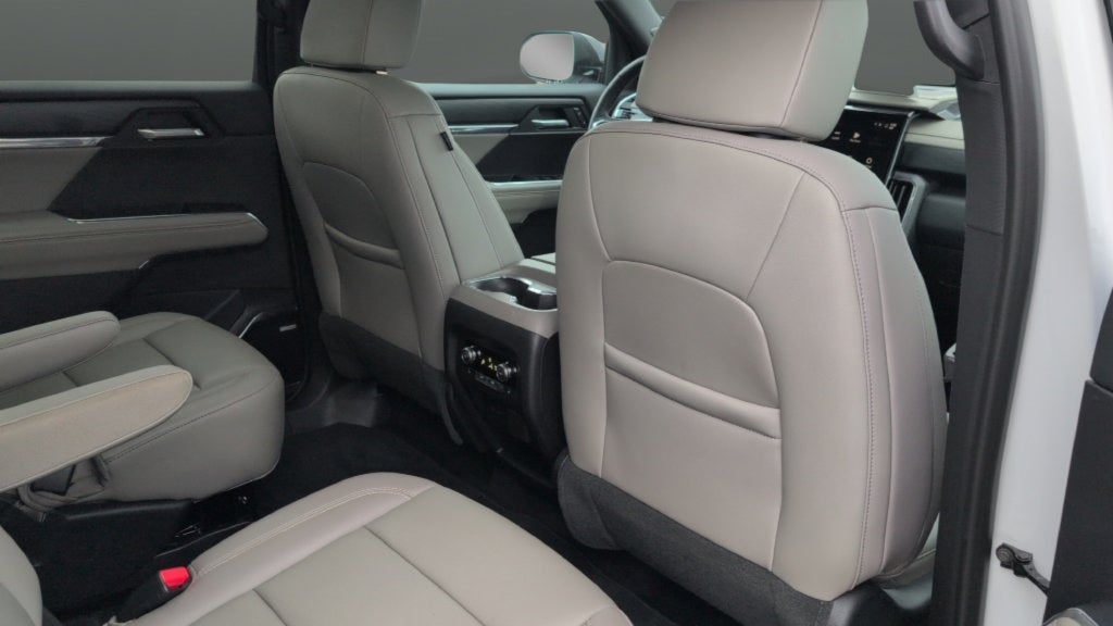 2026 GMC Acadia Elevation - Photo 25