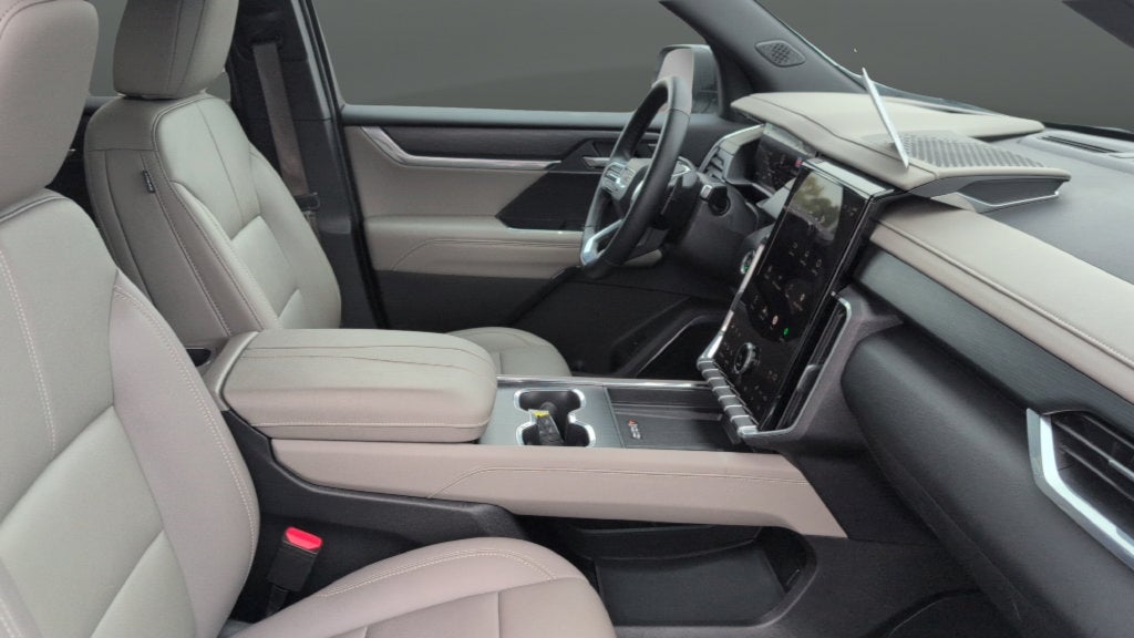2026 GMC Acadia Elevation - Photo 30