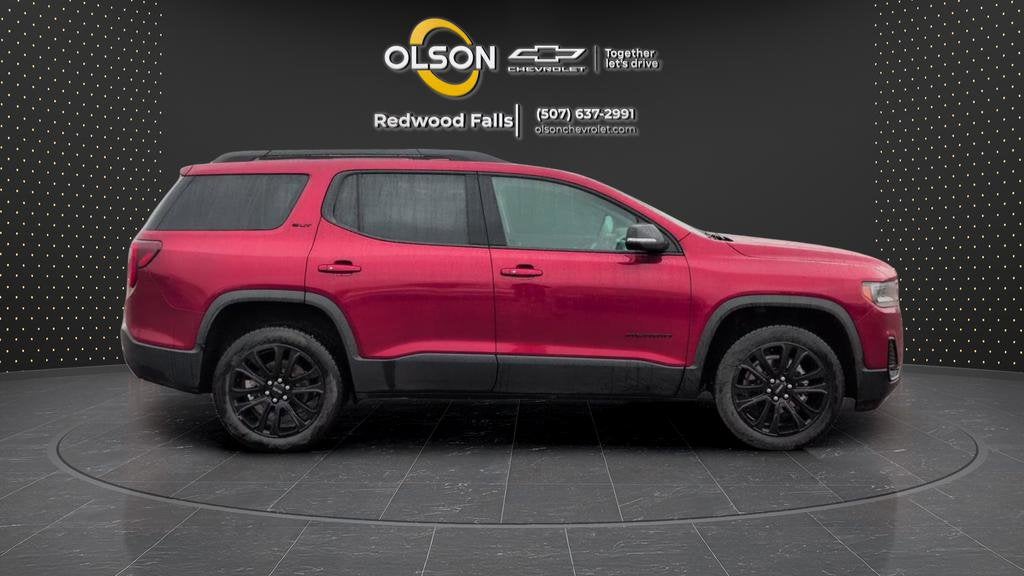 2023 GMC Acadia SLT