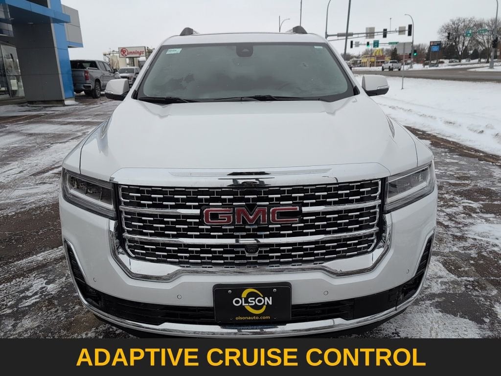 2023 GMC Acadia Denali