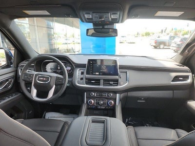 2023 GMC Yukon XL SLT