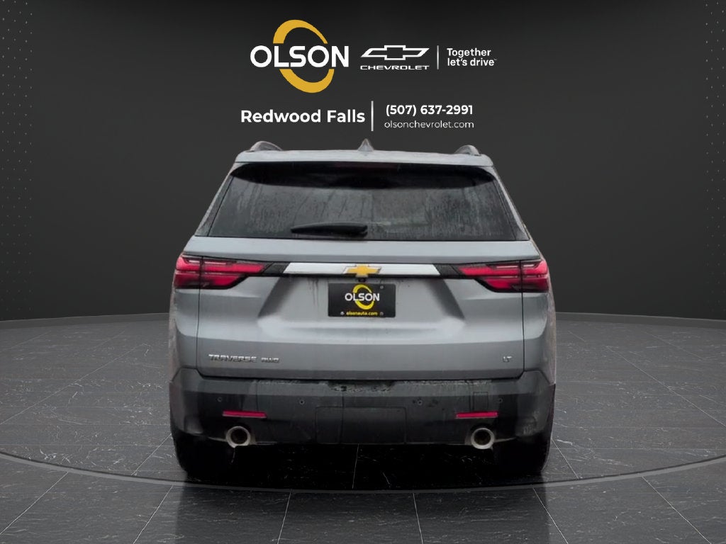 2023 Chevrolet Traverse LT Leather