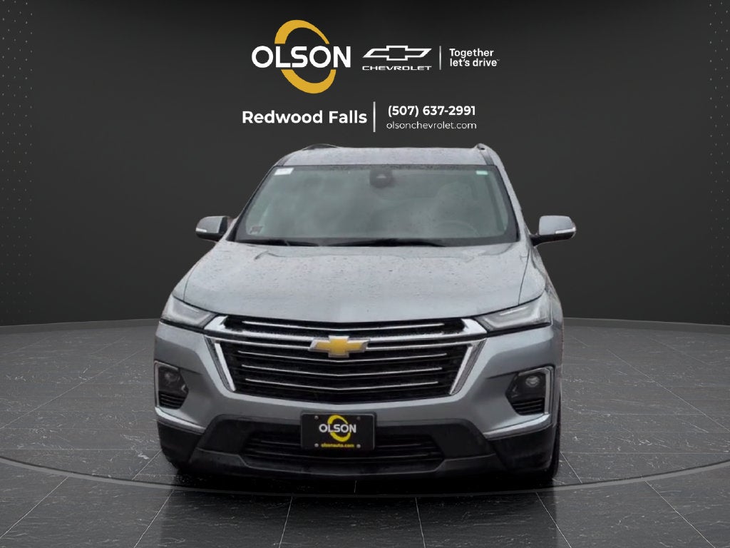 2023 Chevrolet Traverse LT Leather