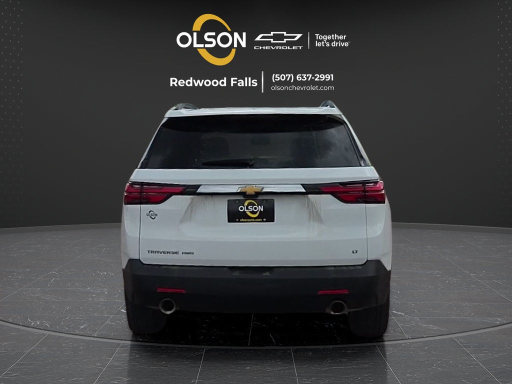 2023 Chevrolet Traverse LT Leather