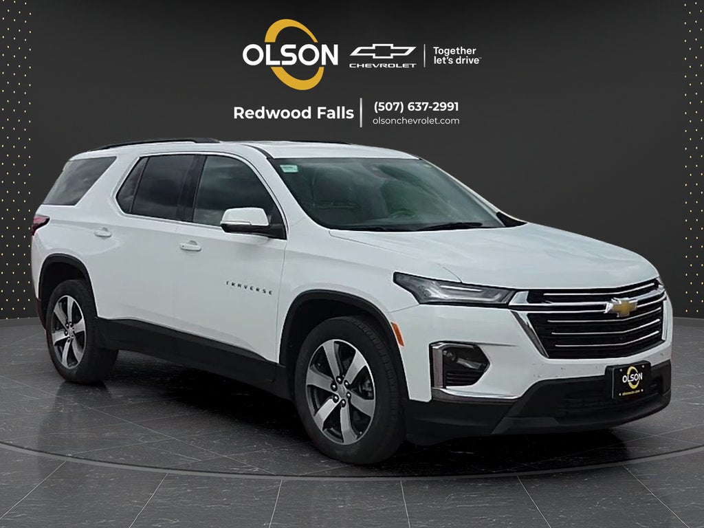 2023 Chevrolet Traverse LT Leather