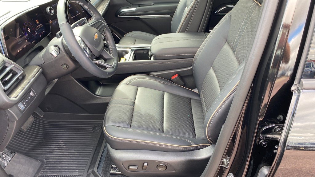 Used 2026 Chevrolet Traverse High Country with VIN 1GNEVKKS3TJ234897 for sale in Redwood Falls, Minnesota