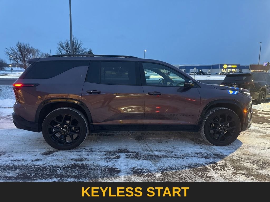 2025 Chevrolet Traverse RS