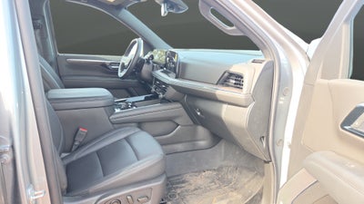 2025 Chevrolet Suburban LT