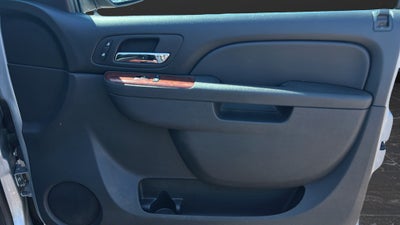 2014 Chevrolet Suburban LT