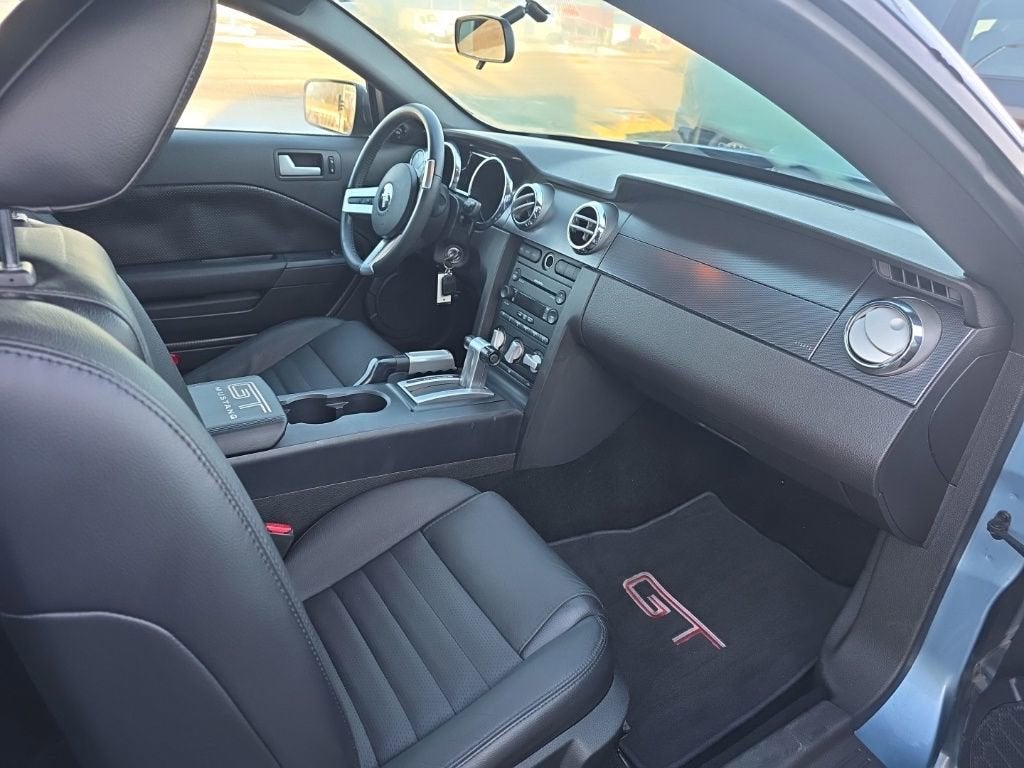 2007 Ford Mustang GT Deluxe