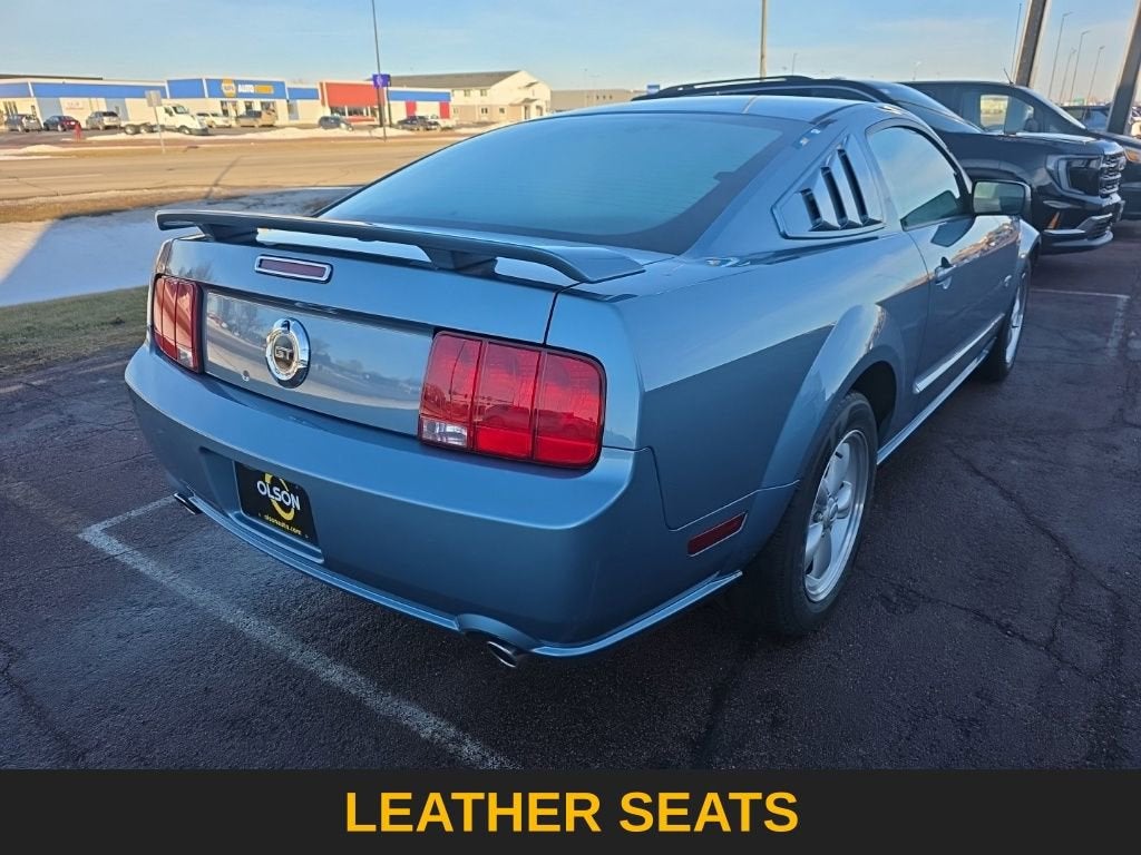 2007 Ford Mustang GT Deluxe