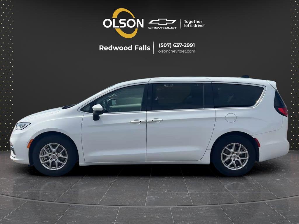 Used 2023 Chrysler Pacifica Touring L with VIN 2C4RC1BGXPR615931 for sale in Redwood Falls, Minnesota
