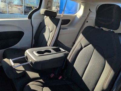 2017 Chrysler Pacifica LX