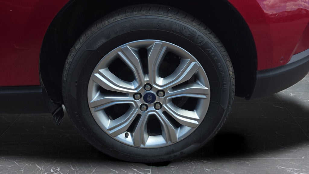 2020 Ford Edge Titanium