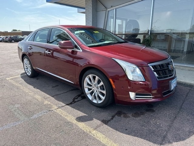 Used 2017 Cadillac XTS Luxury with VIN 2G61M5S39H9128352 for sale in Redwood Falls, Minnesota