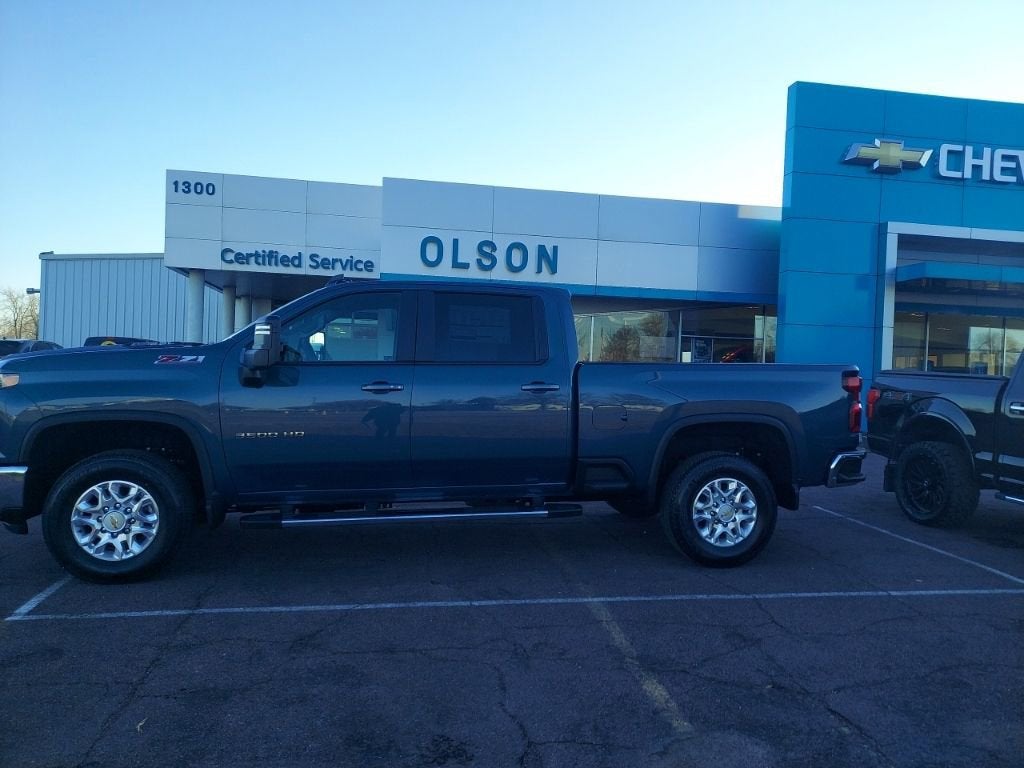 2026 Chevrolet Silverado 3500 HD LT