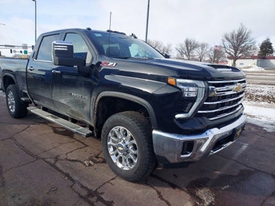 2025 Chevrolet Silverado 3500 HD LTZ