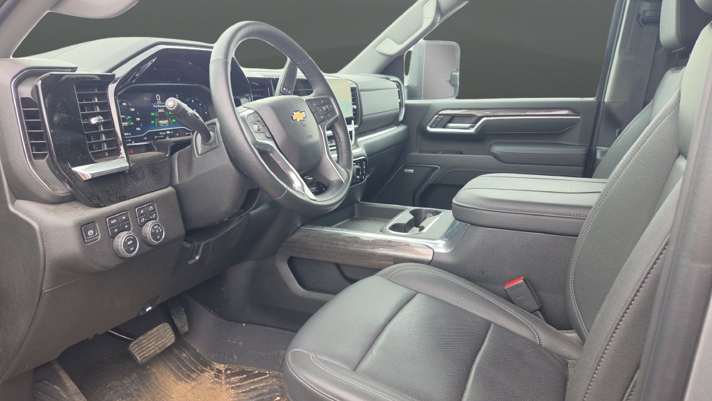 2025 Chevrolet Silverado 3500 HD LTZ