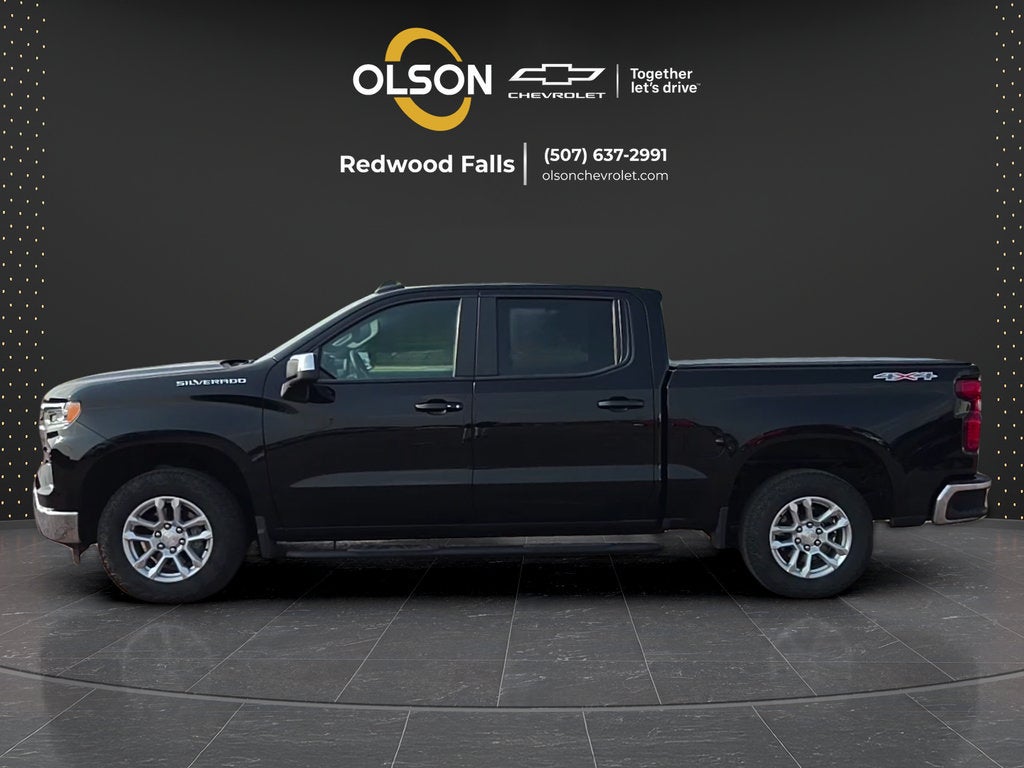 Used 2023 Chevrolet Silverado 1500 LT with VIN 2GCUDDED5P1111716 for sale in Redwood Falls, Minnesota