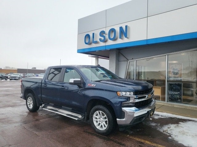 Used 2019 Chevrolet Silverado 1500 LT with VIN 3GCUYDED0KG261088 for sale in Redwood Falls, Minnesota
