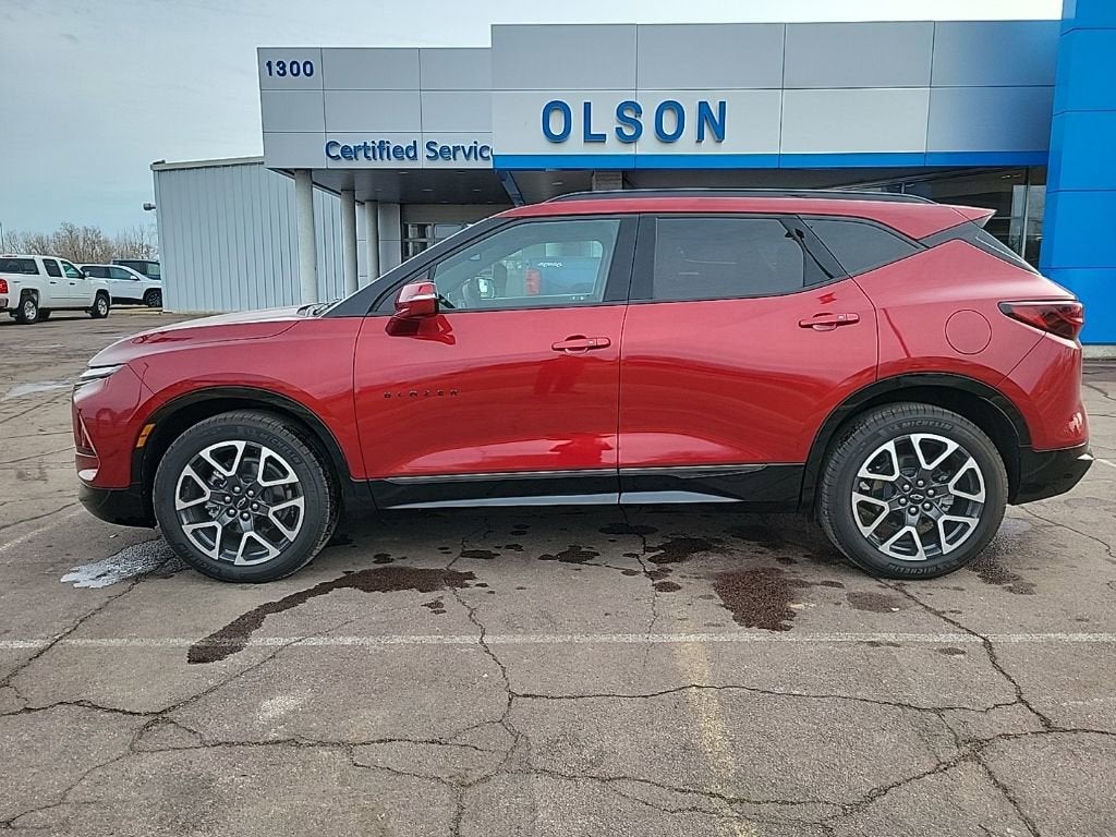 Used 2025 Chevrolet Blazer RS with VIN 3GNKBKRS1SS128625 for sale in Redwood Falls, Minnesota