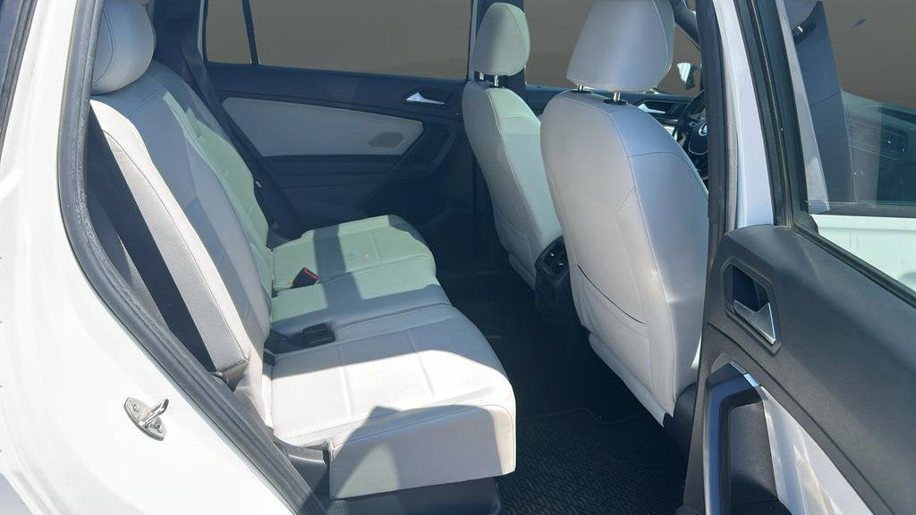 2021 Volkswagen Tiguan 2.0T SE R-Line Black