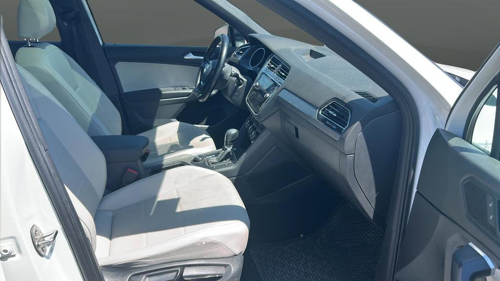 2021 Volkswagen Tiguan 2.0T SE R-Line Black