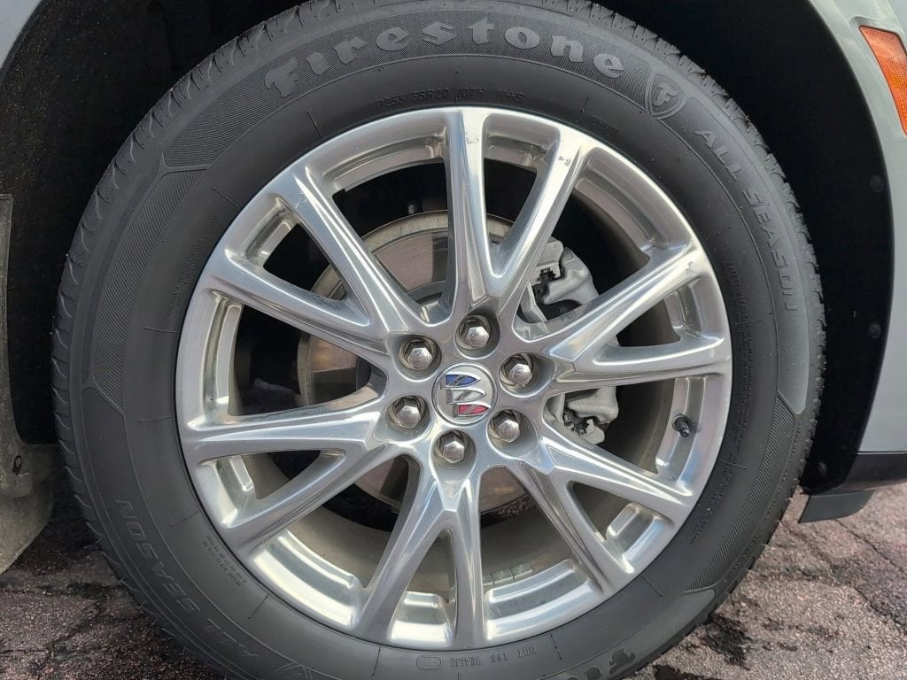 2023 Buick Enclave Essence