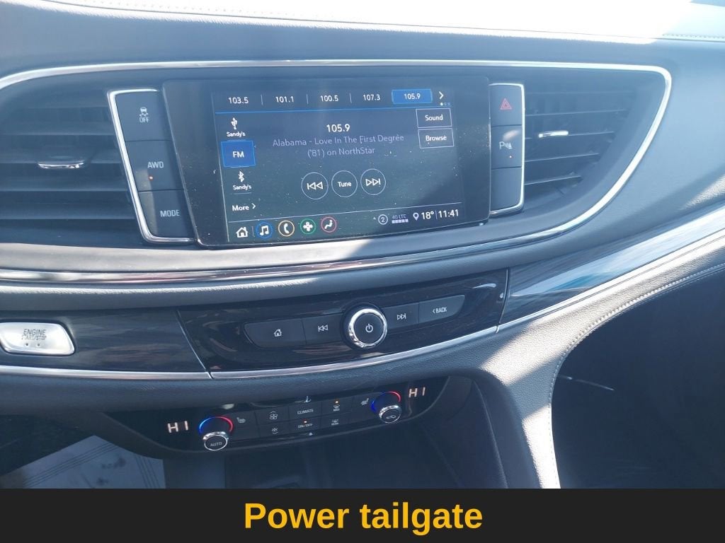 2021 Buick Enclave Essence