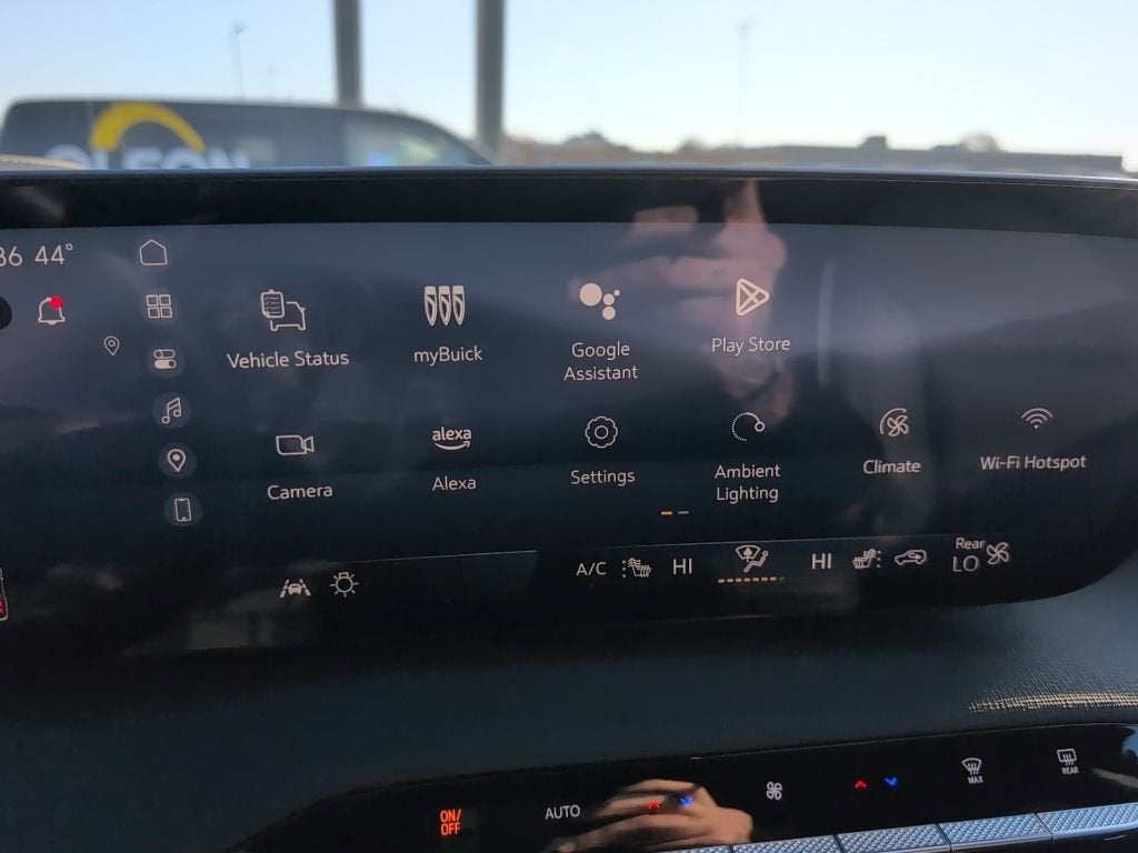 2025 Buick Enclave Preferred