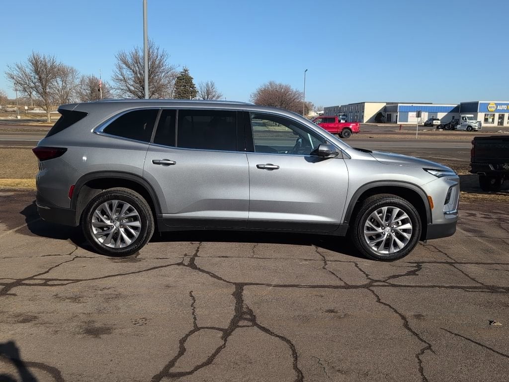 2025 Buick Enclave Preferred
