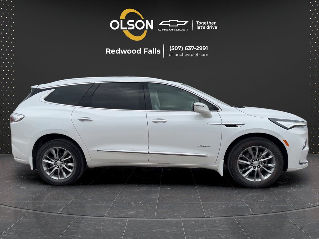 2022 Buick Enclave Avenir