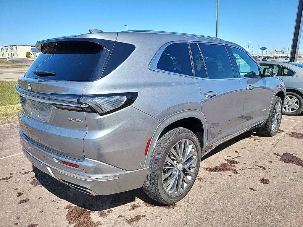 2025 Buick Enclave Avenir