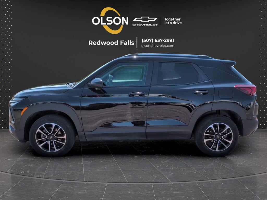 Used 2024 Chevrolet TrailBlazer LT with VIN KL79MRSL0RB215335 for sale in Redwood Falls, Minnesota