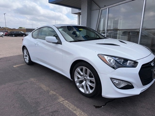 Used 2014 Hyundai Genesis Coupe Premium with VIN KMHHT6KD1EU119670 for sale in Redwood Falls, Minnesota