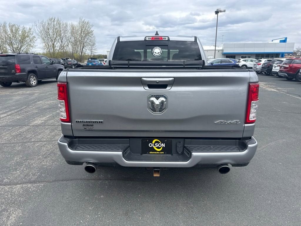 2020 RAM 1500 Big Horn Crew Cab 4x4 5'7" Box